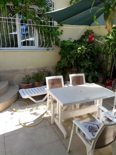 2-к. квартира, 59 м², 1/2 эт.