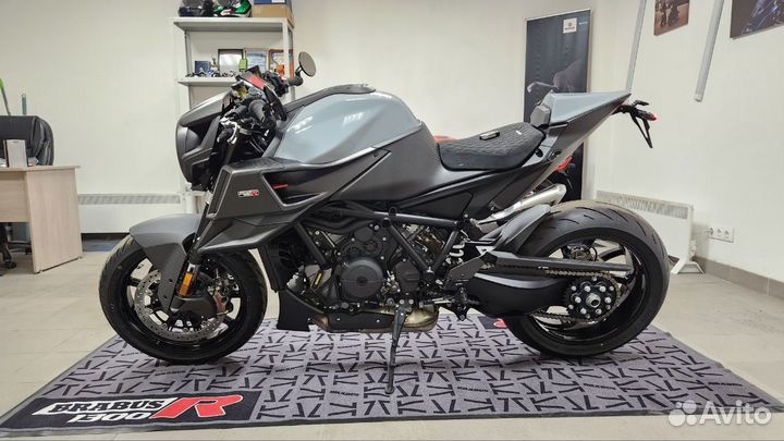 Brabus 1300 R Edition 23