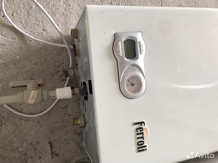 Газовый котел Ferroli (не рабочий)