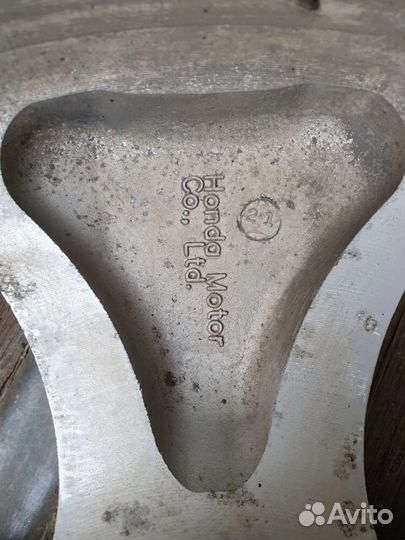Диски литые оригинальные Honda r18