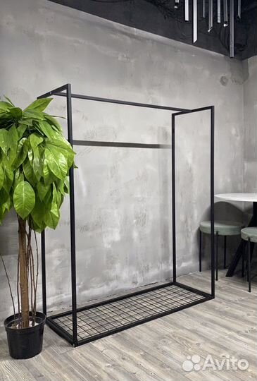 Вешалка напольная в стиле лофт