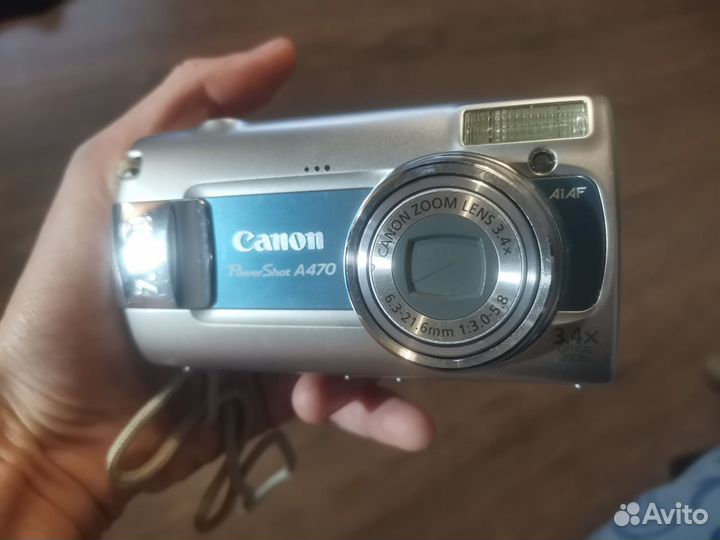 Продаю миленький фотоаппарат Canon