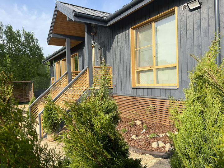 Дом 110 м² на участке 8 сот.