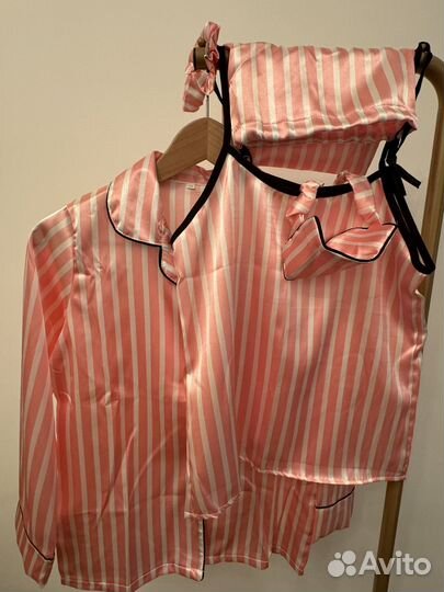 Пижама гламурная новая в упаковке