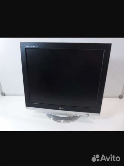 Монитор LG flatron L1720B