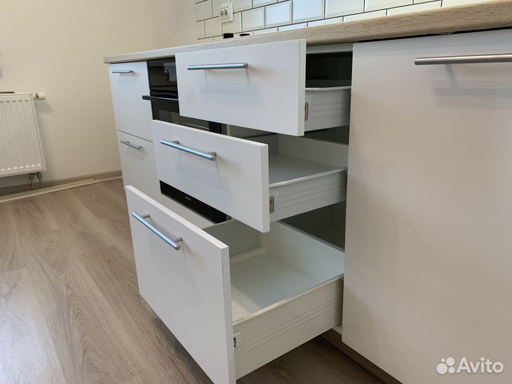 Прямая кухня новая мдф ксп:31983