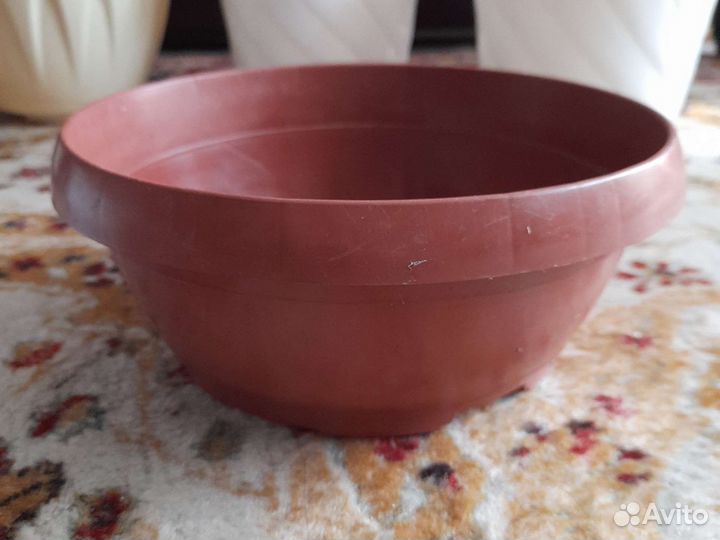 Горшок пластик б/у