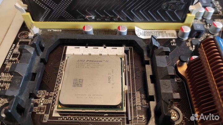 Материнская плата asus M4A79 Deluxe