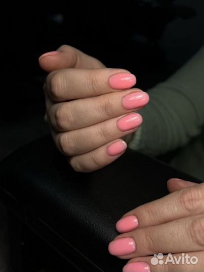 Модель на наращивание ногтей