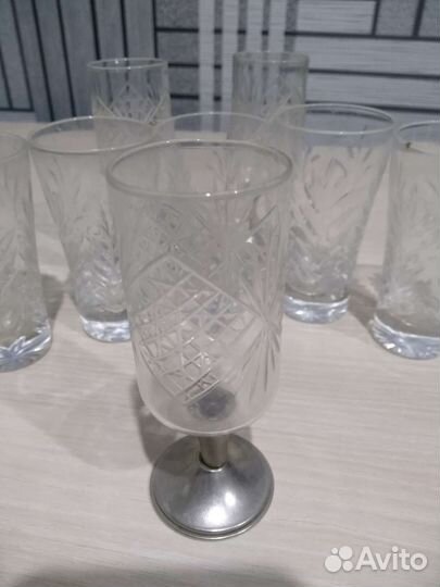 Бокалы и стопки