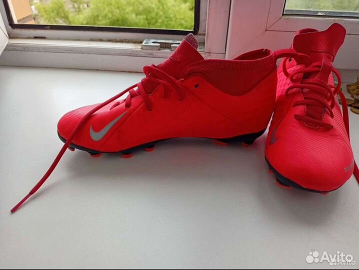 Бутсы детские футбольные Nike 36,5