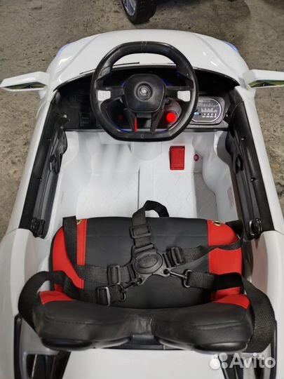 Детский электромобиль