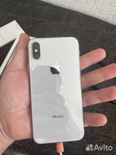 iPhone X, 64 ГБ