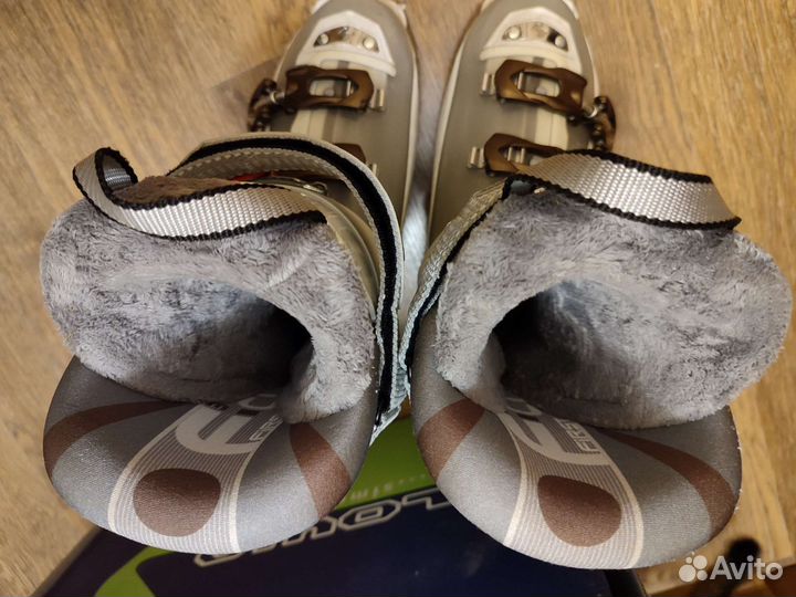 Горнолыжные ботинки женские 40
