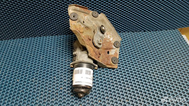 Моторчик стеклоочистителя передний Lancer 9