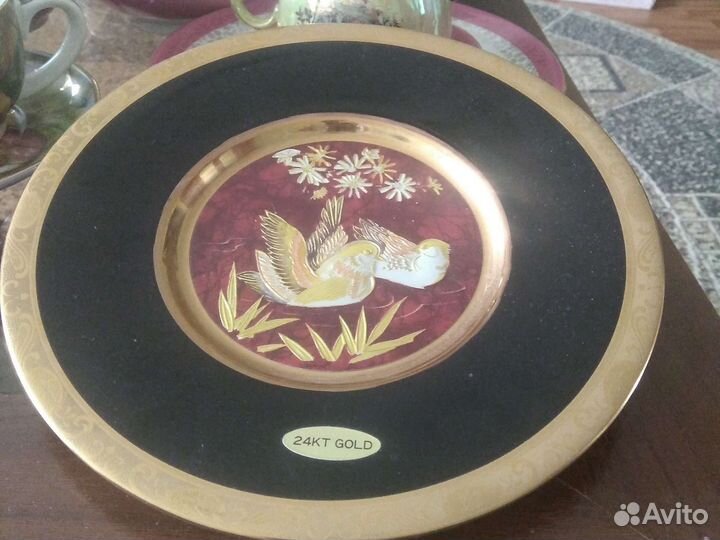 Тарелка с позолотой