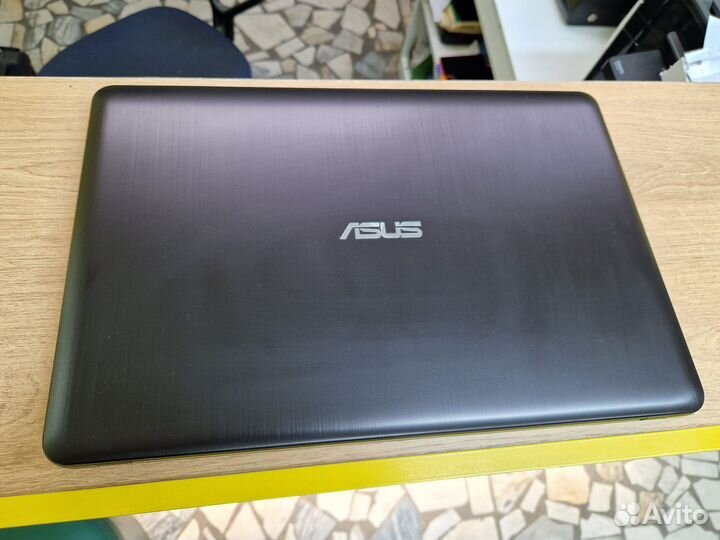 Ноутбук Asus D541S