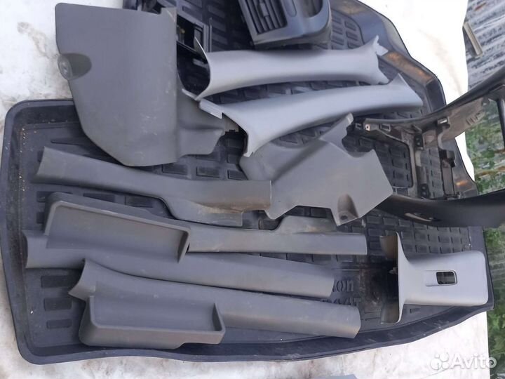 Пластик салона nissan almera classic