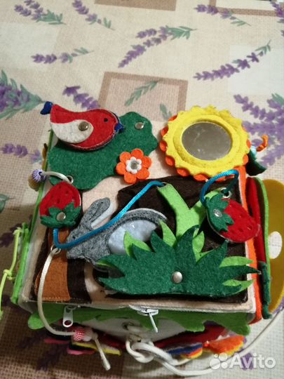 Бизиборд мягкий кубик