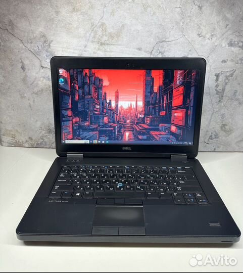 Ноутбук Dell laititude e5440 i5-4210U/8 озу/SSD