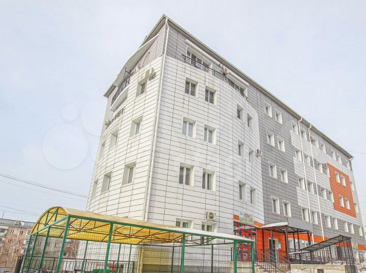 2-к. квартира, 73 м², 1/5 эт.