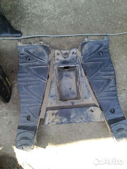 Пластик для скутера