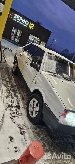 ВАЗ 21099 1.5 МТ, 2000, 333 333 км