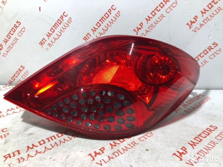 Фонарь задний правый Peugeot 207 EP6DT (5FX) 2009