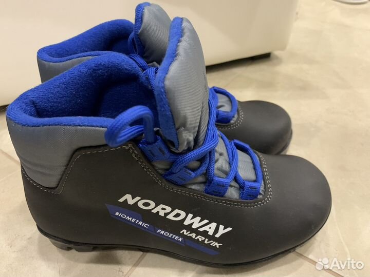 Детские лыжные ботинки Nordway 33р