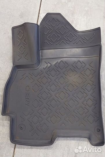 Автомобильные коврики резиновые бу