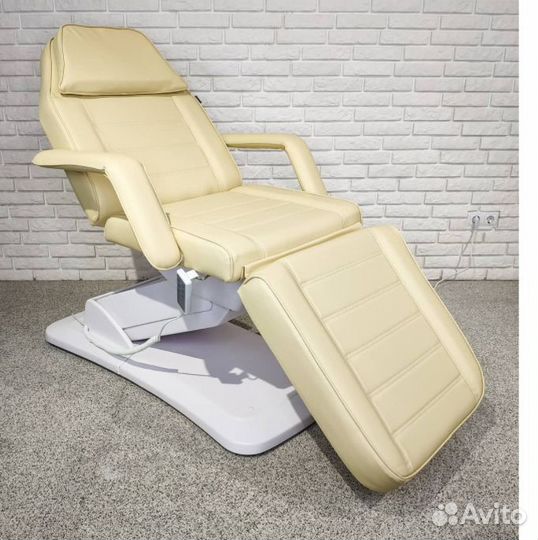 Косметологическое кресло
