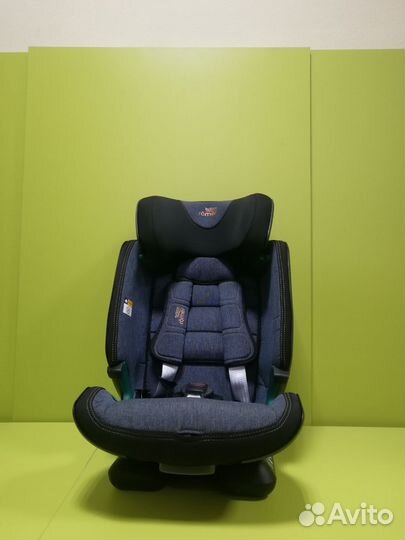 Автокресло Britax Roemer Advansafix i-Size