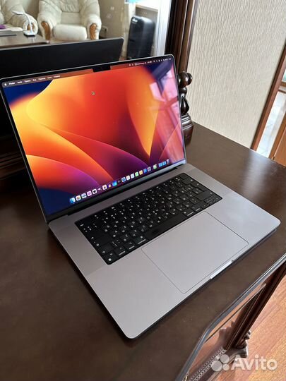 Macbook pro 16 m1 16gb