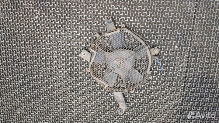 Вентилятор радиатора Mitsubishi Pajero, 1992