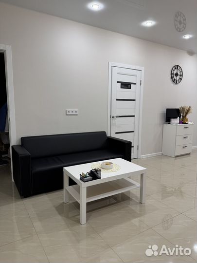 Аренда места для мастера маникюра и педикюра