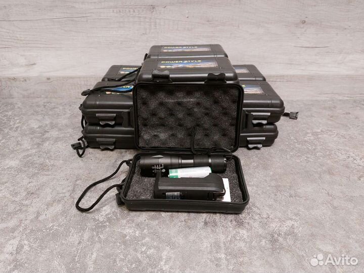 Фонарик тактический XML-t6 в кейсе, 18650