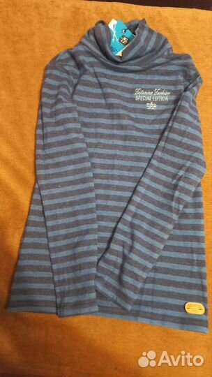 Свитер(водолазка) для мальчика новый синий