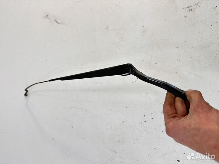 Ford fusion поводок дворника правый