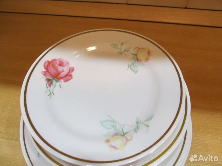 Тарелки фарфоровые СССР