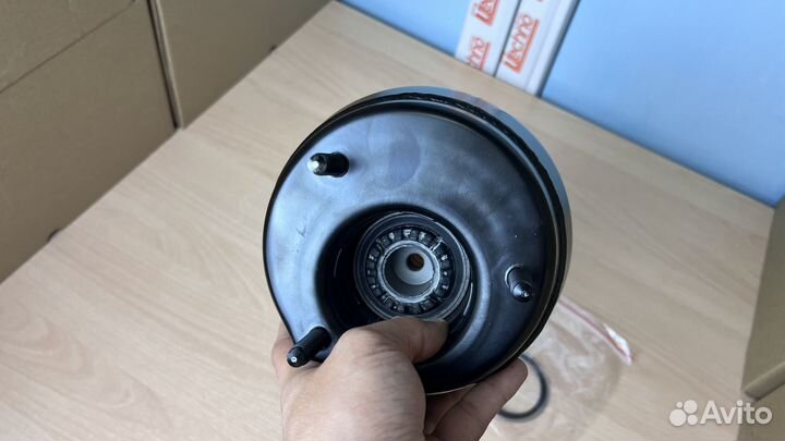 Передний баллон Mercedes Benz W166 ML он же Merced