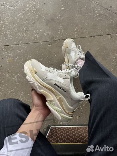 Balenciaga Triple S