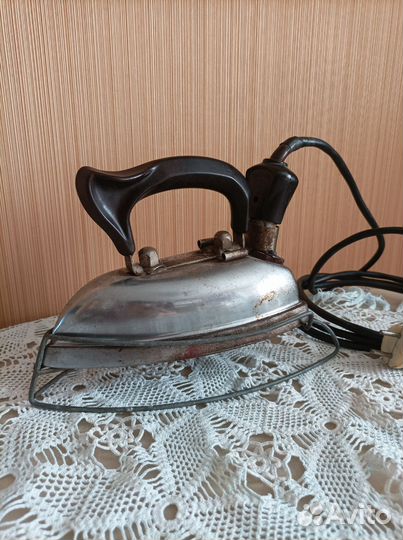 Утюг СССР 1955 год