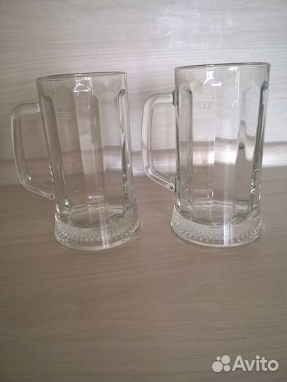 Пивные кружки и бокалы
