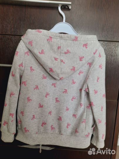 Кофта на молнии на девочку