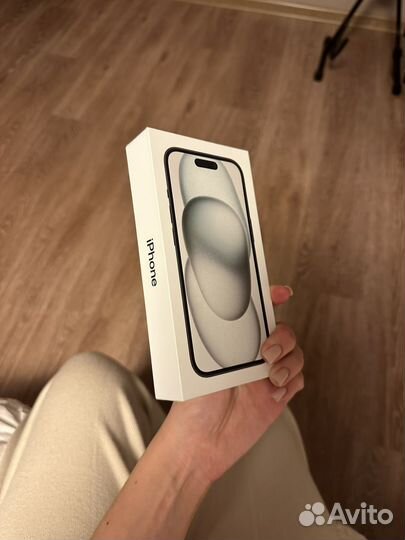 iPhone 15, 128 ГБ