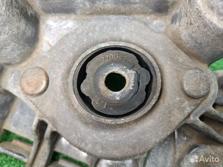 Подушка МКПП Renault Clio хэтчбек (комби) K4JB 711