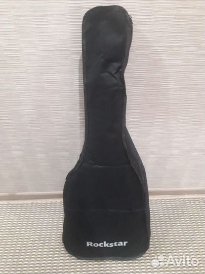 Полноразмерная классическая гитара