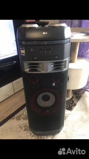 Колонка напольная LG