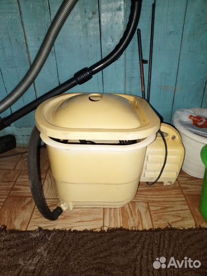 Машинка-малютка