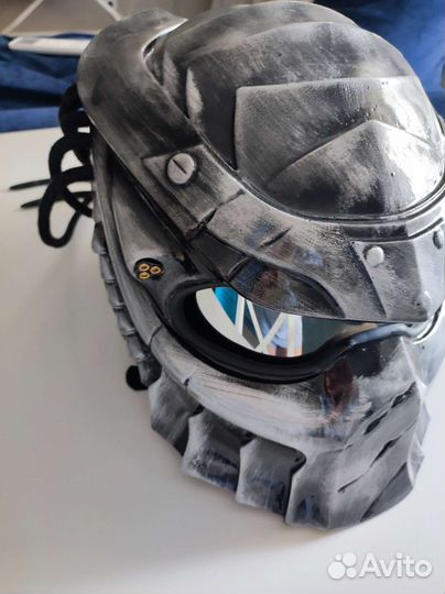 Мотошлем Хищник новый